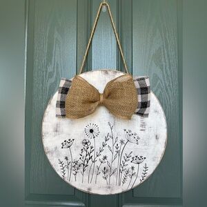 Wooden Welcome Door Hanger/Sign Flowers